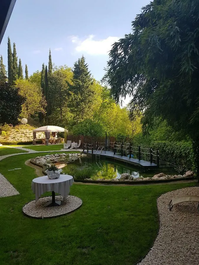 Platani Resort Guest house Caprino Veronese