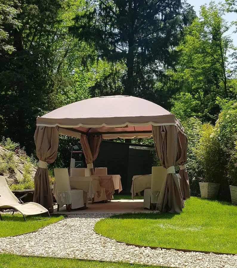 Platani Resort 2*, Caprino Veronese Italy