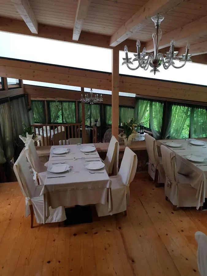 Platani Resort 2*, Caprino Veronese